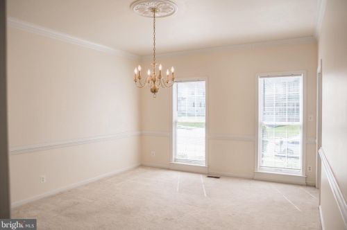 10411 Silver Creek Ct, Spotsylvania VA  22553-4482 exterior