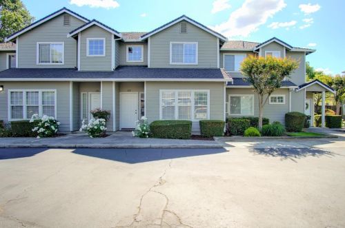 229 Spring Ave, Morgan Hill, CA 95037-5044