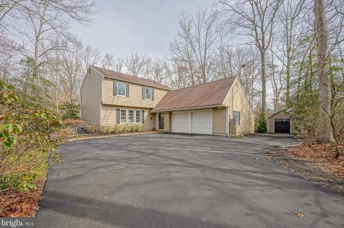 146 Meetinghouse Ln, Southampton NJ  08088-9417 exterior