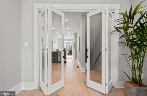 1640 4th St, Washington, DC 20001-1908