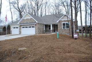 1057 Quarry Rd, Vermilion, OH 44001-9602