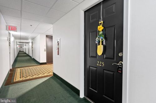 225 Brandon Rd, Norristown, PA 19403-3399