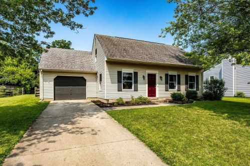720 David Dr, Miami, OH 45056-2521