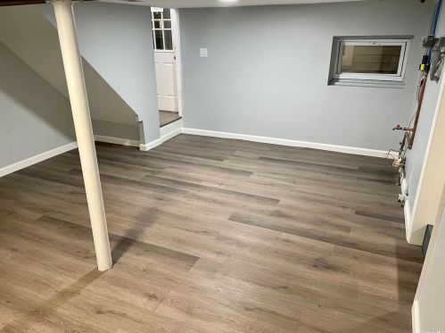 118 Lawson Ave, East Rockaway NY  11518-2327 exterior