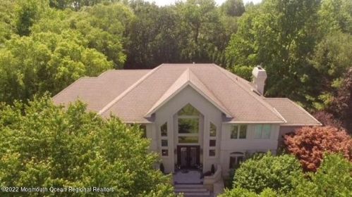 115 Valesi Dr, Morganville, NJ 07751-1066