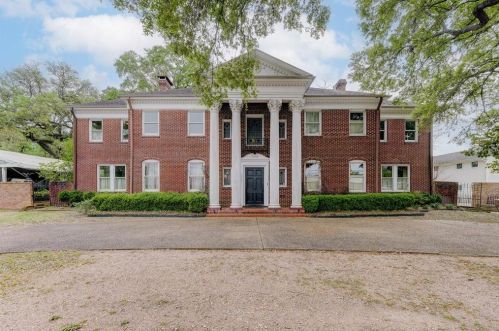 907 Morton St, Richmond TX 77469-3076 exterior