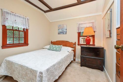 46 Bow Rd, Eastham MA 02642-1877 exterior