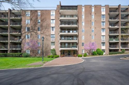 201 Grant St, Sewickley, PA 15143-1330