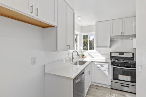 4753 Westridge Dr, Oceanside CA  92056-3003 exterior