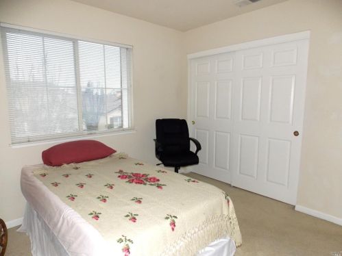 1409 Birdie Dr, Windsor CA  95492-8717 exterior