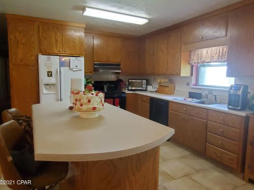 3988 Wood Duck Trl, Sunny Hills FL  32428-3567 exterior