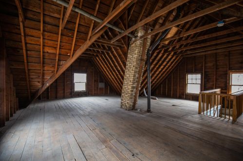 3249 Mckinley Blvd, Milwaukee WI 53208-2959 exterior