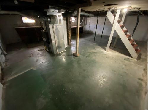 109 Battell St, Mishawaka IN 46545-6141 exterior