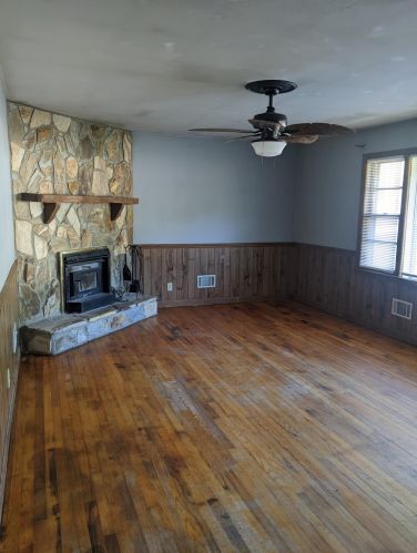 127 Minter St, Burnettown, SC 29851-2275