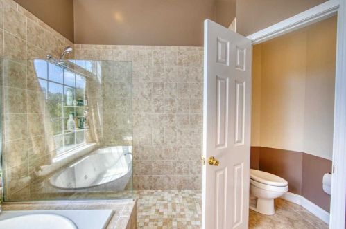 21 Mount Hope Rd, Mahopac NY  10541-1642 exterior