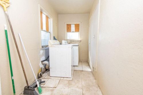 2950 Sierra St, Riverbank CA  95367-2230 exterior