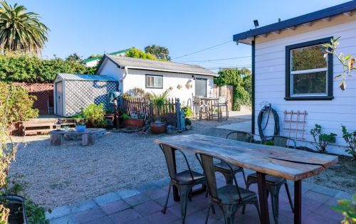 1129 Wanda Ave, Seaside CA  93955-5430 exterior