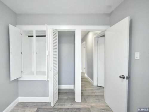 23 Grv St, Ridgefield Park NJ  07660-1442 exterior