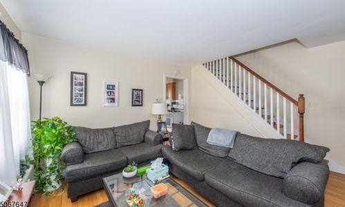 16 Irving Ter, Bloomfield NJ  07003-3811 exterior