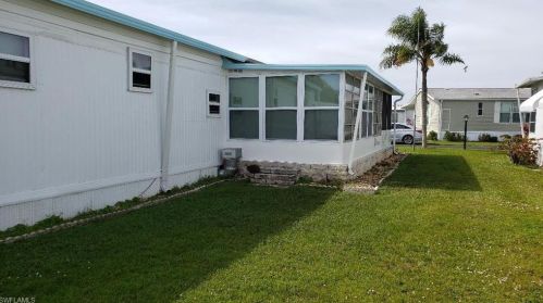 25 Topaz Ln, Naples FL  34112-6268 exterior