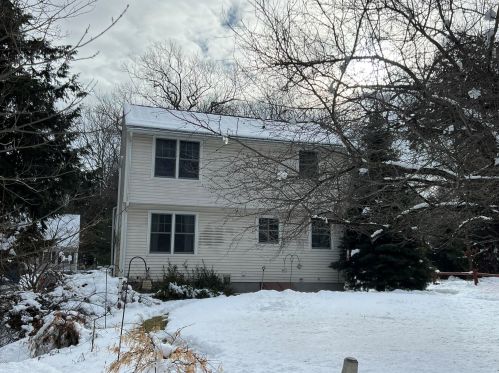 1 Ash St, Northwood NH  03261-3906 exterior