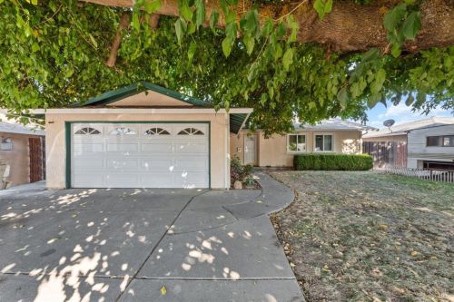 219 Mariposa Ave, Vacaville, CA 95687-6532
