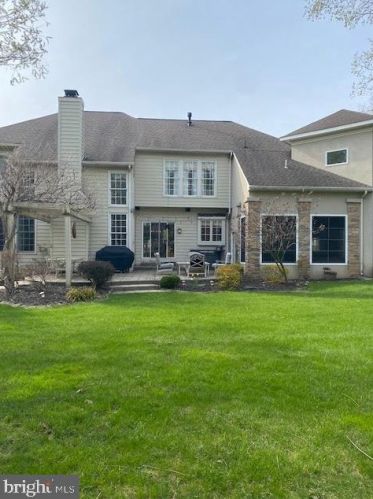 324 Sun Valley Dr, Prospectville, PA 19002-1164