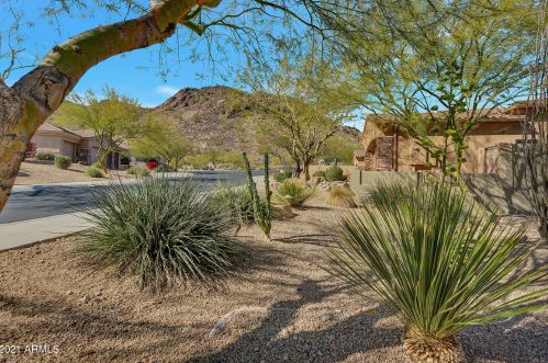 27565 83rd Ln, Peoria, AZ 85383-3834