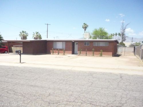 7415 24th St, Tucson, AZ 85710-5543