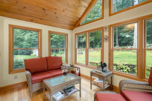 26 Deacon Ln, Hollis NH  03049-6321 exterior