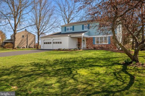 814 Maxwell Pl, Lansdale, PA 19446-5521