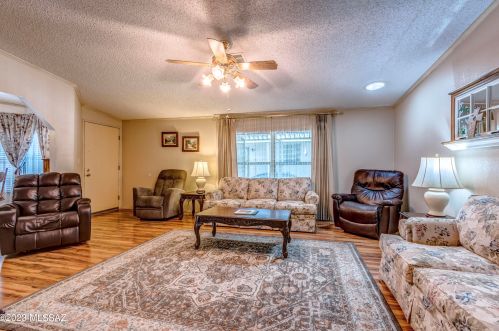 3364 Majestic Dr, Tucson, AZ 85746-5077
