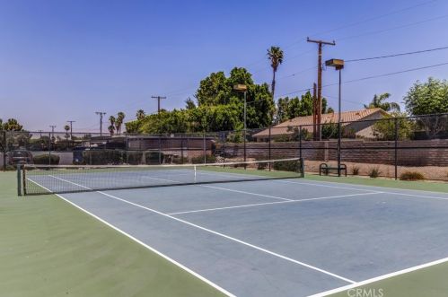 31200 Landau Blvd, Cathedral City CA  92234-5115 exterior