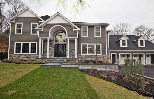 310 Deer Park Rd, Huntington Station, NY 11746-5209