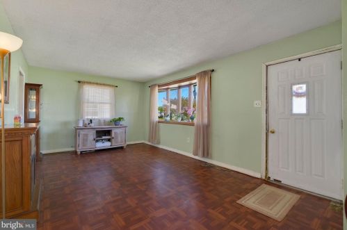 446 Flanders Rd, Gloucester NJ  08031-3020 exterior