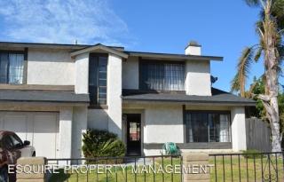 1105 Rigging Pl, Oxnard CA  93030-6751 exterior