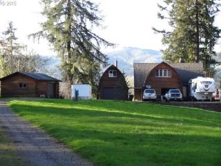 1800 414th St, Woodland, WA 98674-3117