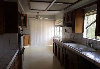 6041 Eugene Pl, Bakersfield, CA 93308-3830