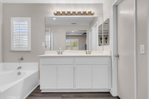32835 Fairmont Ln, Lake Elsinore CA  92530-6282 exterior
