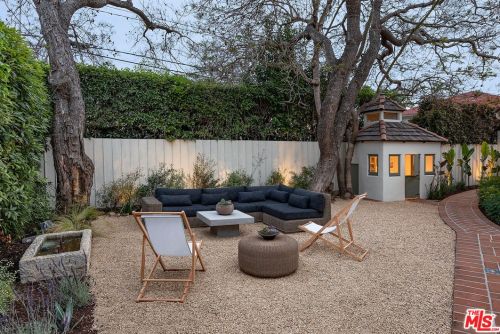 18 Calle Alamo, Santa Barbara CA  93105-2817 exterior