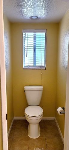 166 Nebraska St, Lake Elsinore CA  92530-1861 exterior