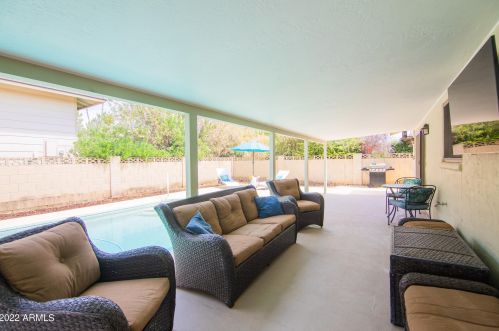 8102 Montebello Ave, Scottsdale AZ 85250-6311 exterior