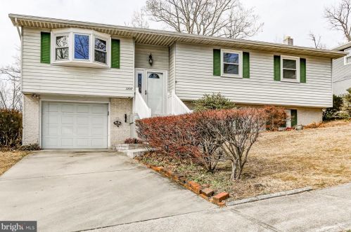 3202 Ridgeway Rd, Harrisburg, PA 17109-1021