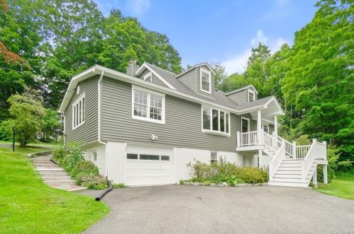 155 Wood St, Mahopac NY  10541-5111 exterior