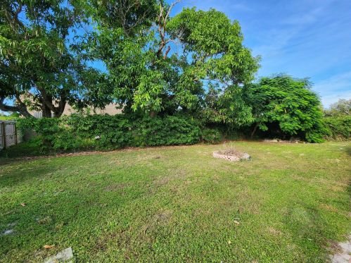 3818 Greenwood Ave, West Palm Beach, FL 33407-4028