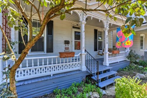 212 Orange St, Lees Cross Roads, PA 17257-2006
