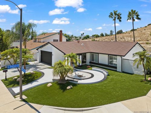 9958 Halberns Blvd, Santee CA  92071-1438 exterior