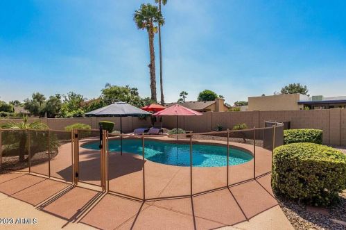 14458 55th St, Scottsdale AZ  85254-2940 exterior