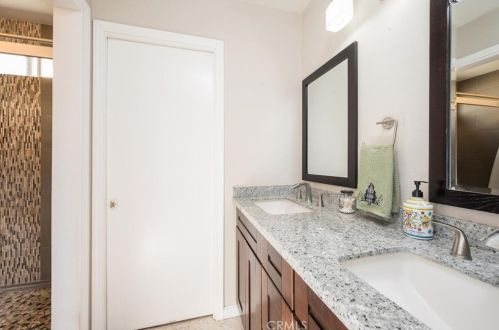 122 Valley View Dr, Santa Maria CA  93455-5540 exterior