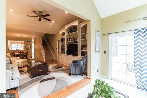 23 Westhampton Way, Lansdale PA 19446-7315 exterior